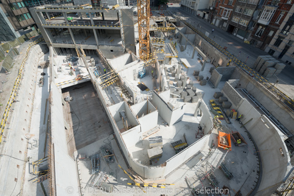 tour des finances à Liège